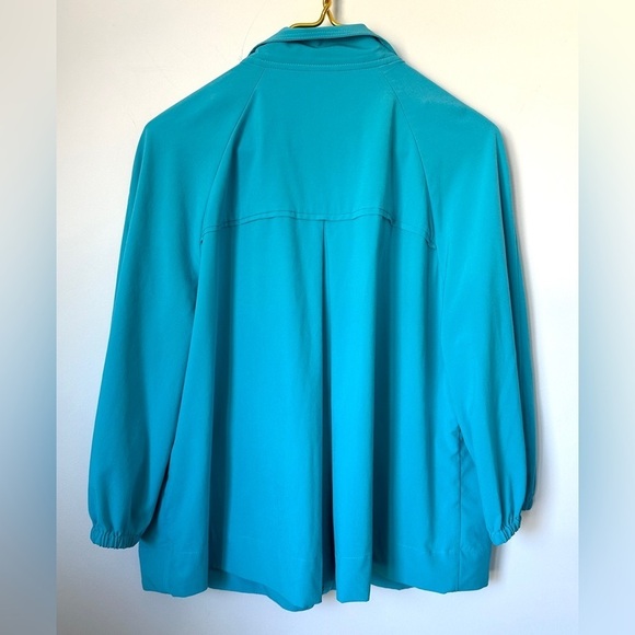 Chico’s Zenergy Teal Blue Lightweight Athletic Zip Up Jacket Size 1 (US Medium) - Picture 3 of 8